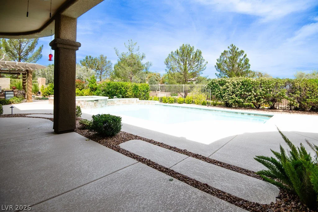 16 Belfair, Henderson, NV 89052