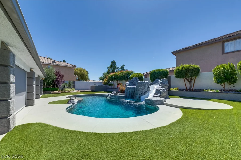9455 Green Hunter, Las Vegas, NV 89123