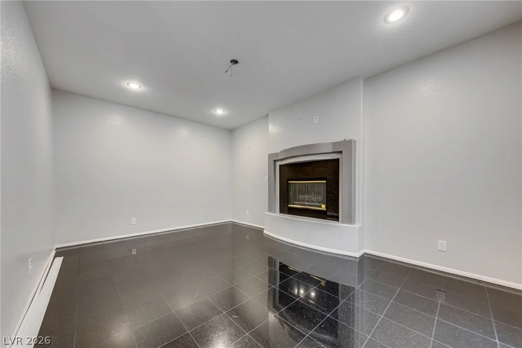 9455 Green Hunter, Las Vegas, NV 89123