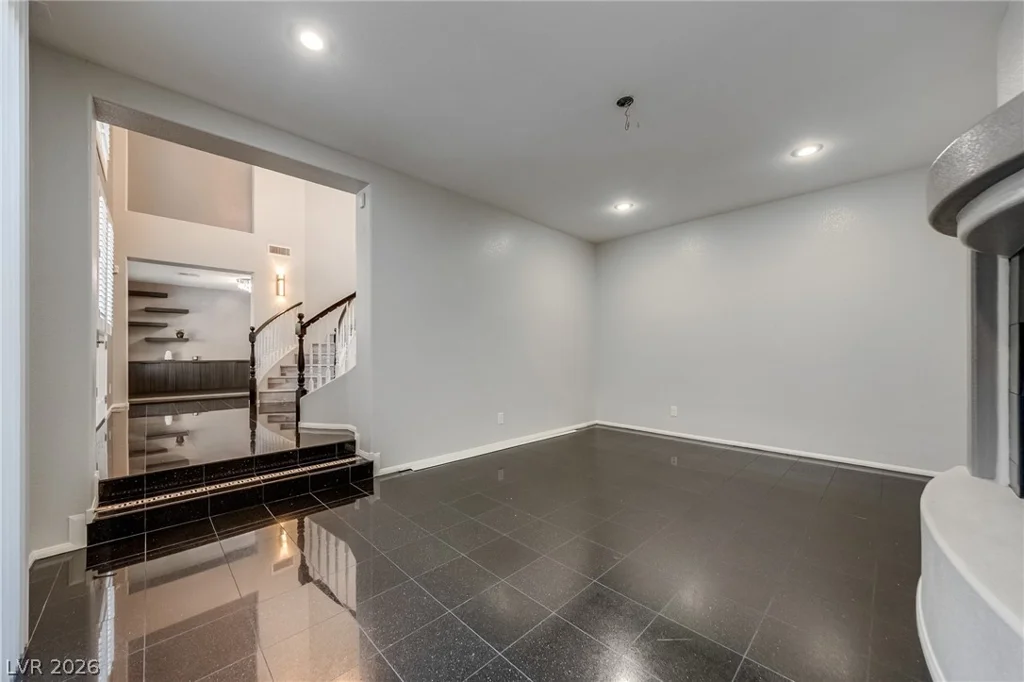 9455 Green Hunter, Las Vegas, NV 89123