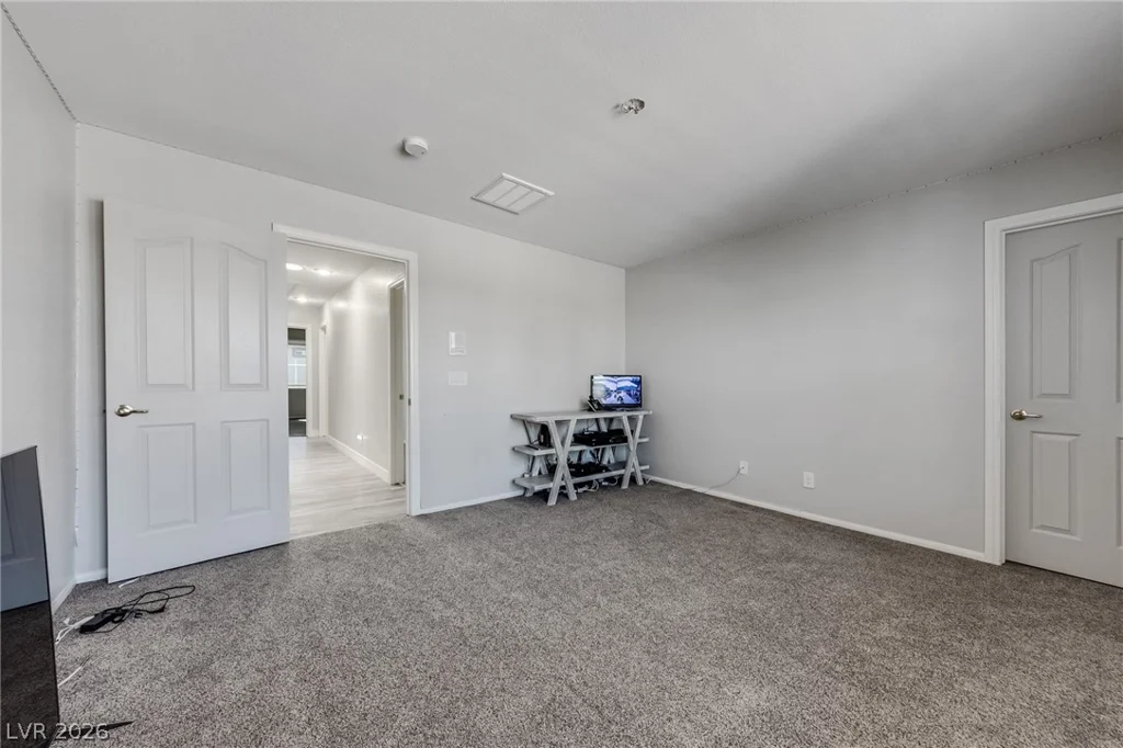 9455 Green Hunter, Las Vegas, NV 89123