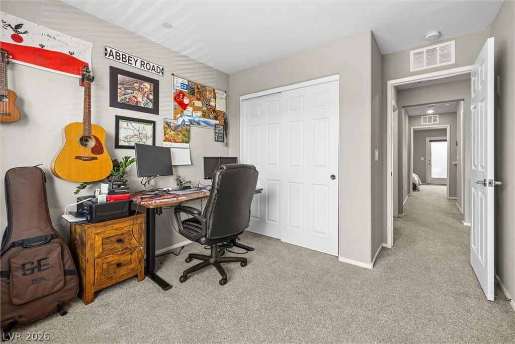72 Lomita Heights, Las Vegas, NV 89138