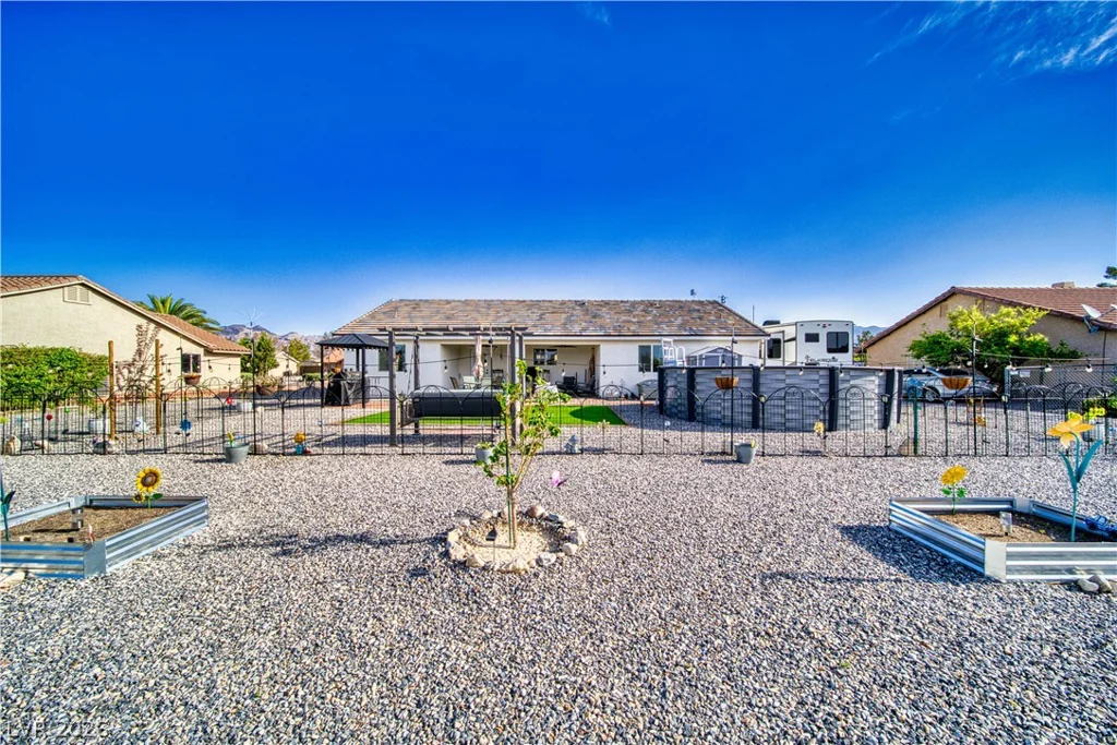 681 Indian Wells, Pahrump, NV 89060