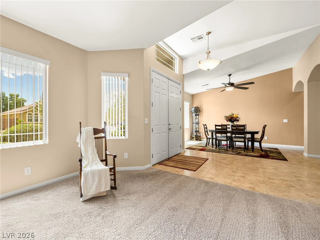 6524 Colossal Cave, Las Vegas, NV 89131