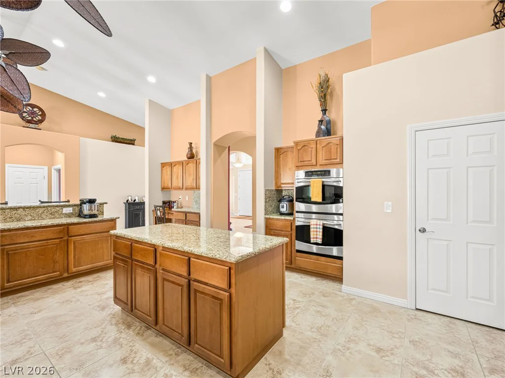 6524 Colossal Cave, Las Vegas, NV 89131