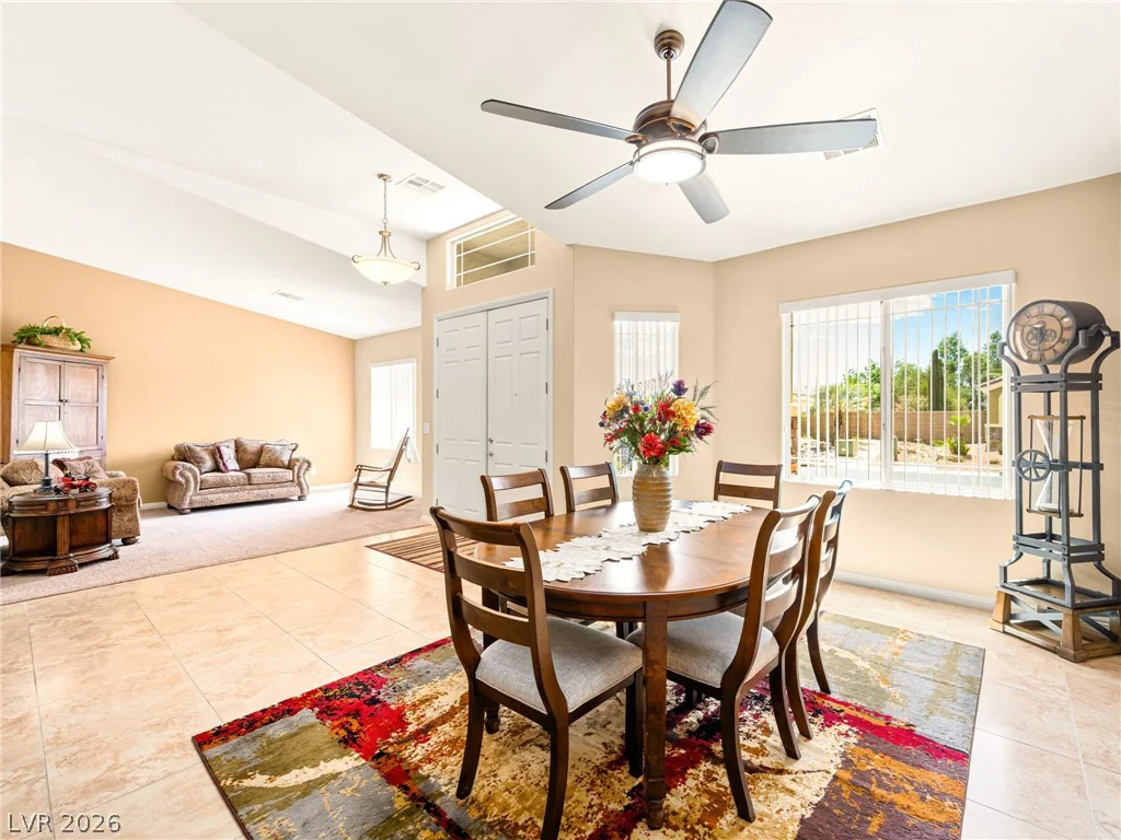 6524 Colossal Cave, Las Vegas, NV 89131