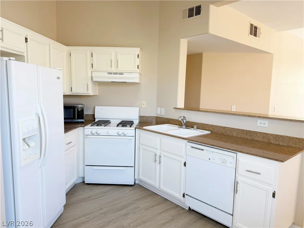 10550 Alexander, Las Vegas, NV 89129
