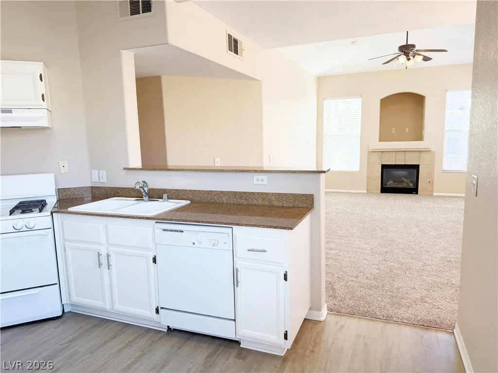 10550 Alexander, Las Vegas, NV 89129