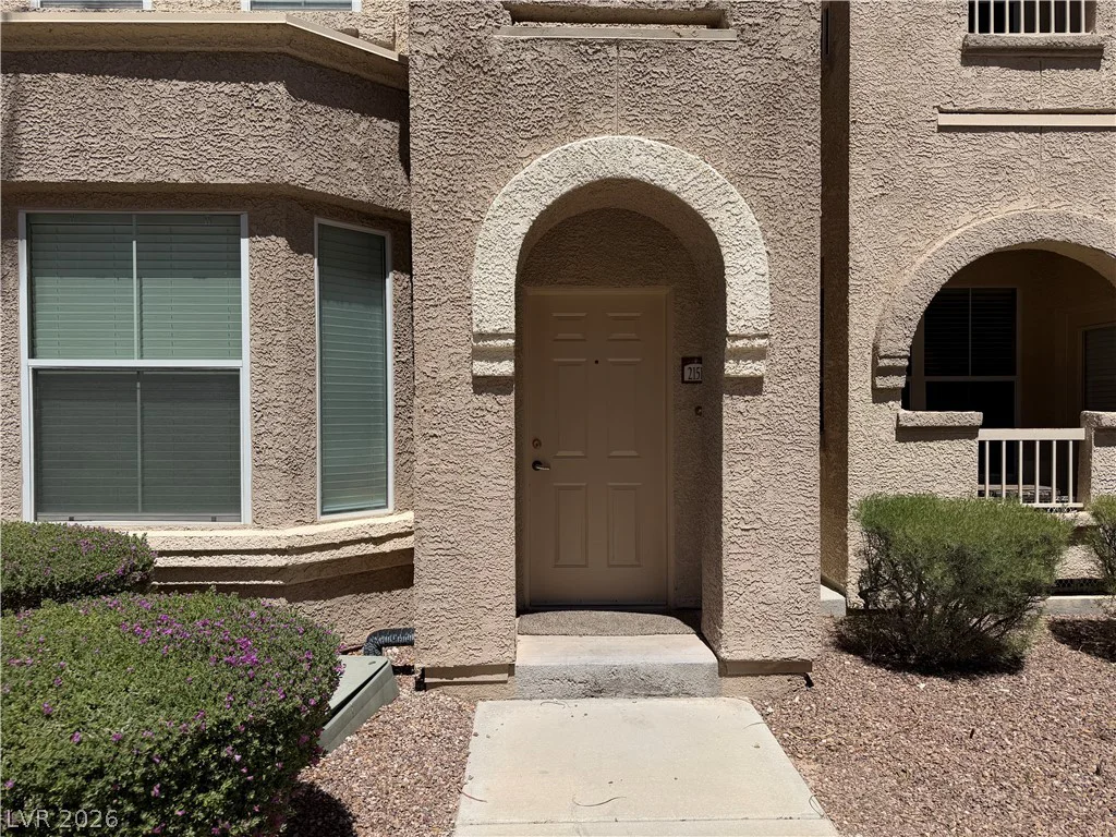 10550 Alexander, Las Vegas, NV 89129