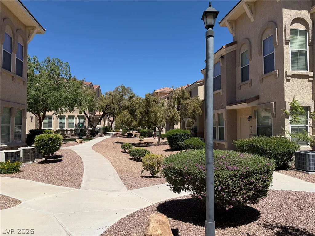 10550 Alexander, Las Vegas, NV 89129