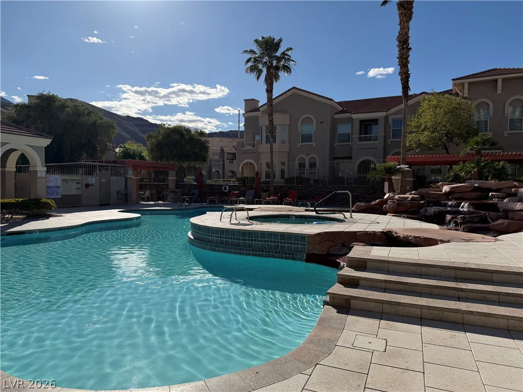 10550 Alexander, Las Vegas, NV 89129