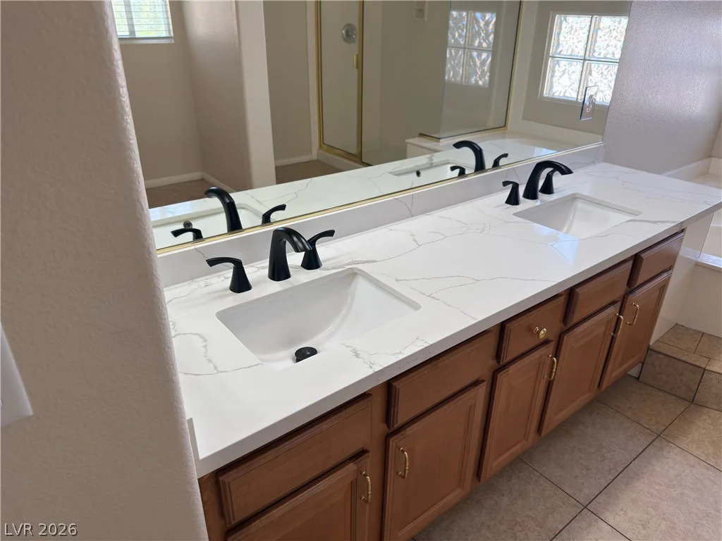 1010 Shady Charmer, Henderson, NV 89052