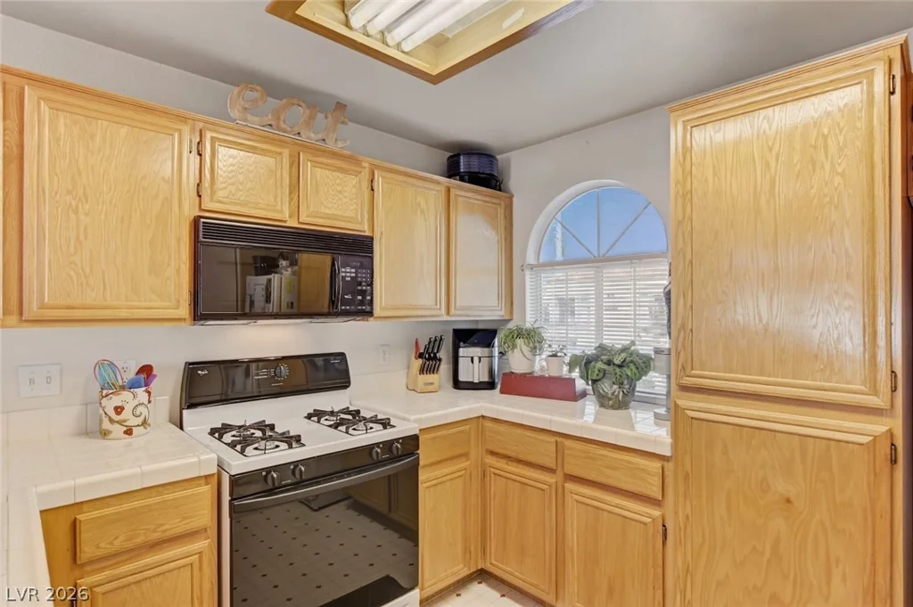 3125 Buffalo, Las Vegas, NV 89128