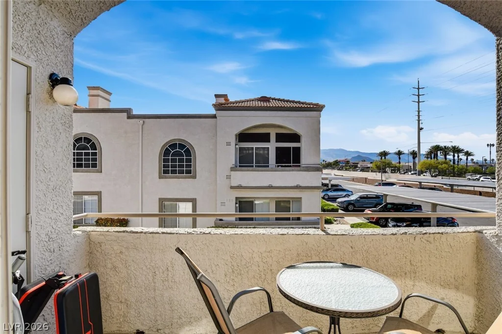 3125 Buffalo, Las Vegas, NV 89128