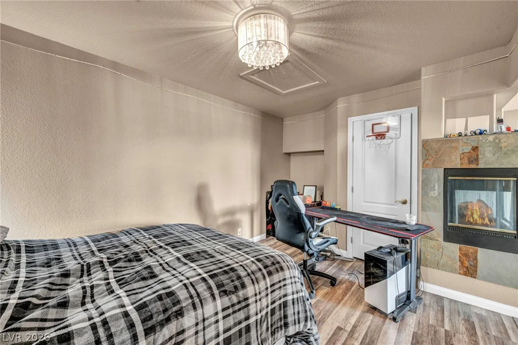 1300 Sun Copper, Las Vegas, NV 89117