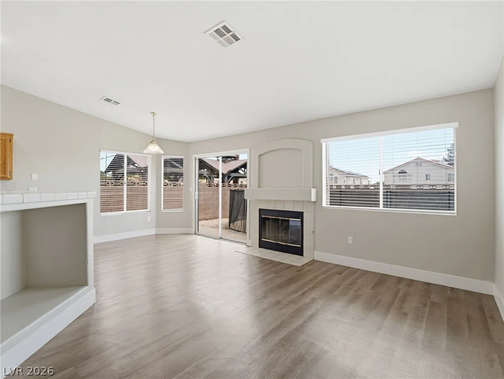 3836 Iverson, North Las Vegas, NV 89032