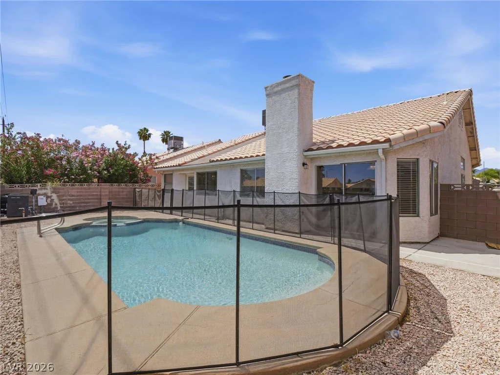 3836 Iverson, North Las Vegas, NV 89032