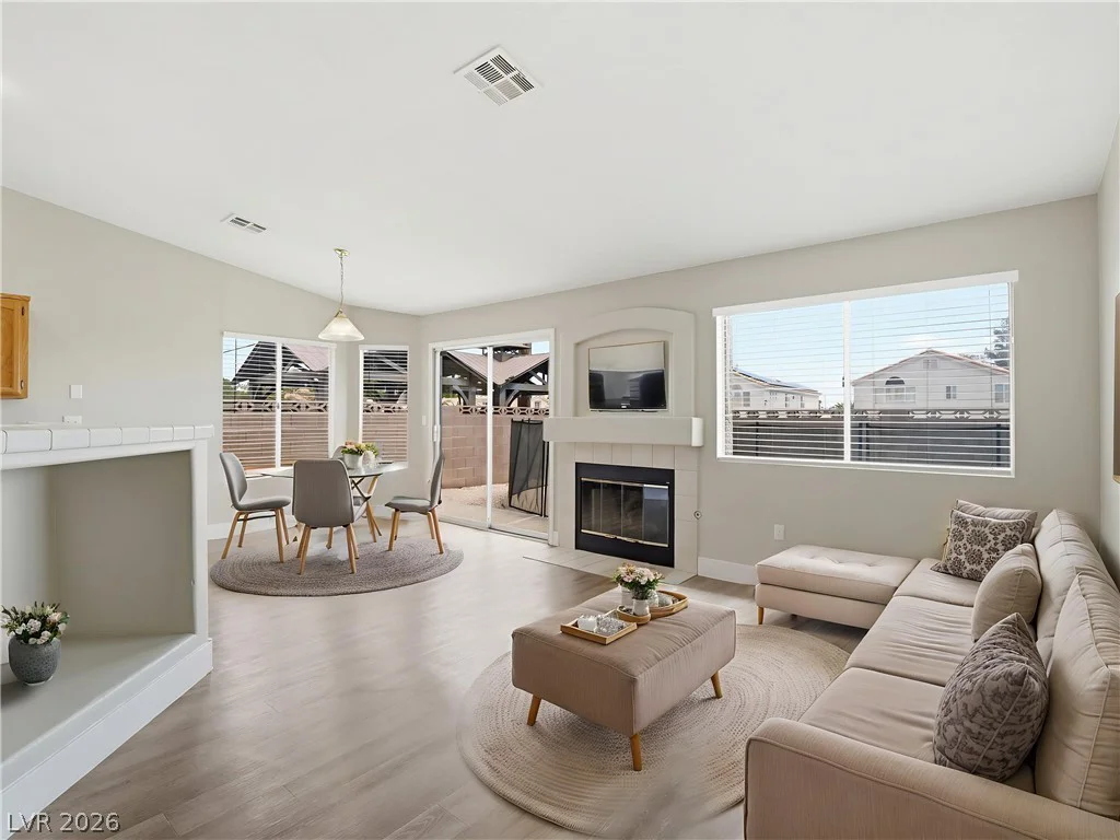 3836 Iverson, North Las Vegas, NV 89032
