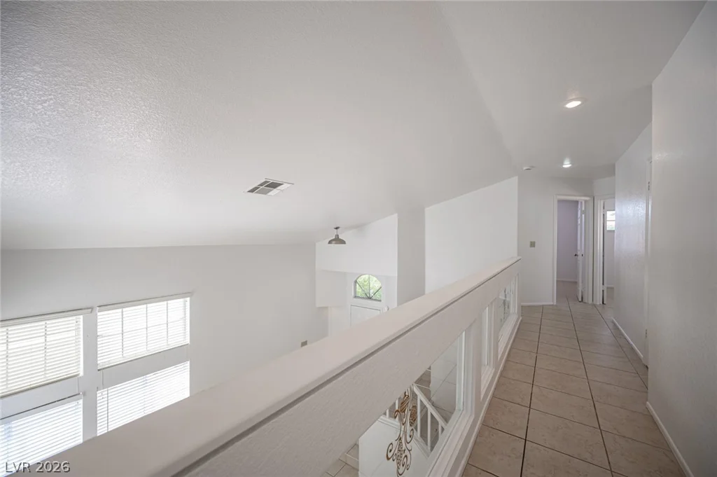 3028 Forest Lake, Las Vegas, NV 89117