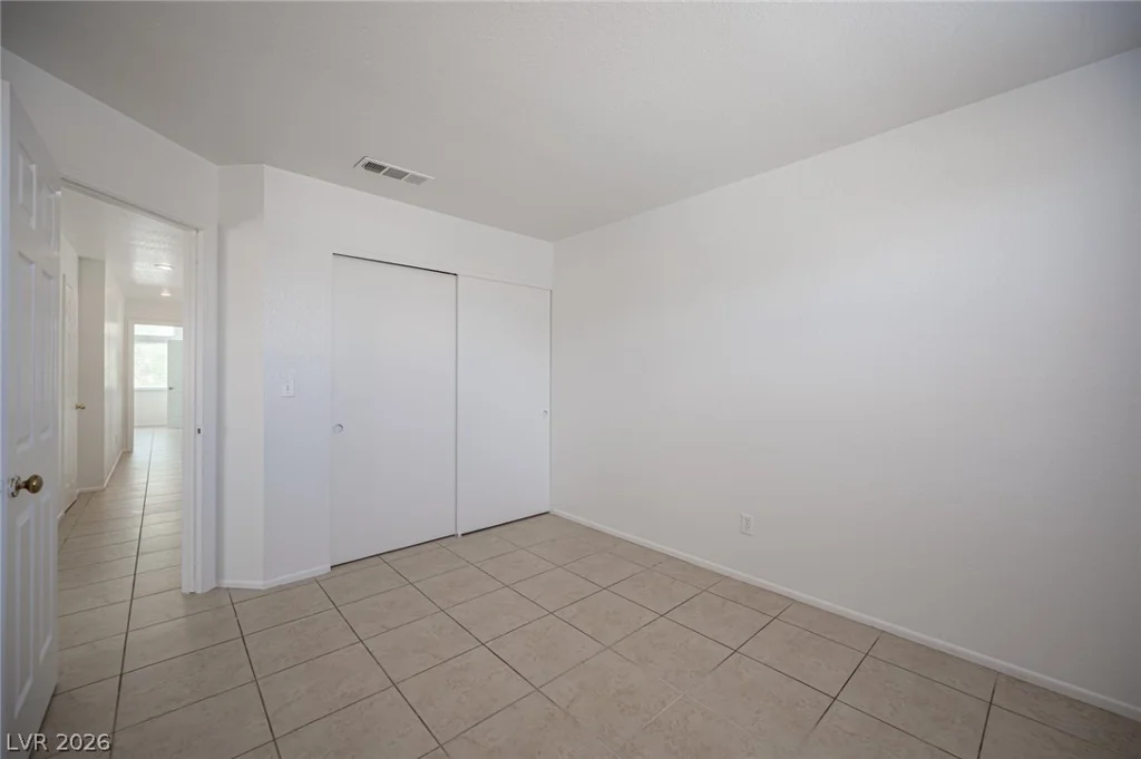 3028 Forest Lake, Las Vegas, NV 89117