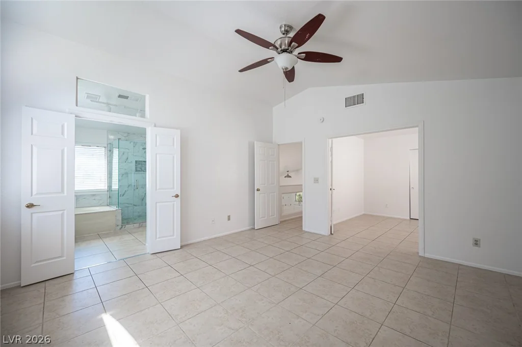 3028 Forest Lake, Las Vegas, NV 89117