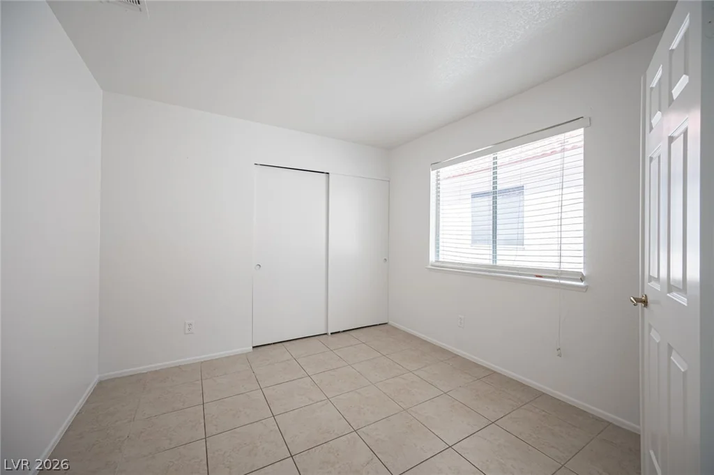 3028 Forest Lake, Las Vegas, NV 89117