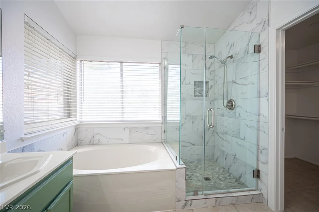 3028 Forest Lake, Las Vegas, NV 89117