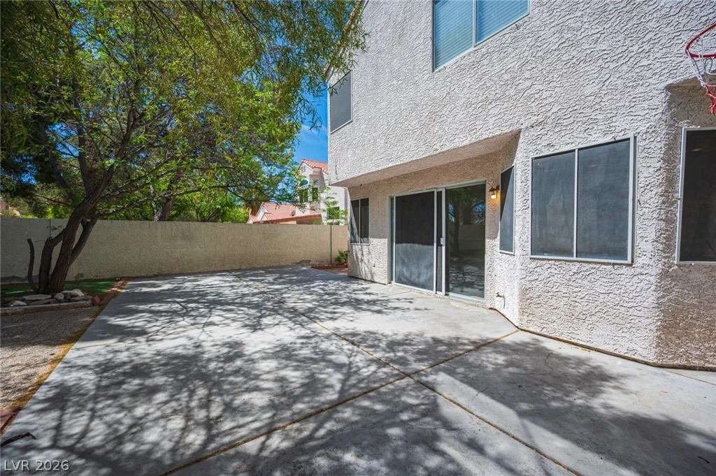 3028 Forest Lake, Las Vegas, NV 89117
