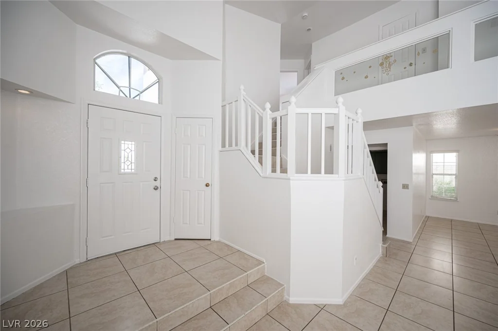 3028 Forest Lake, Las Vegas, NV 89117