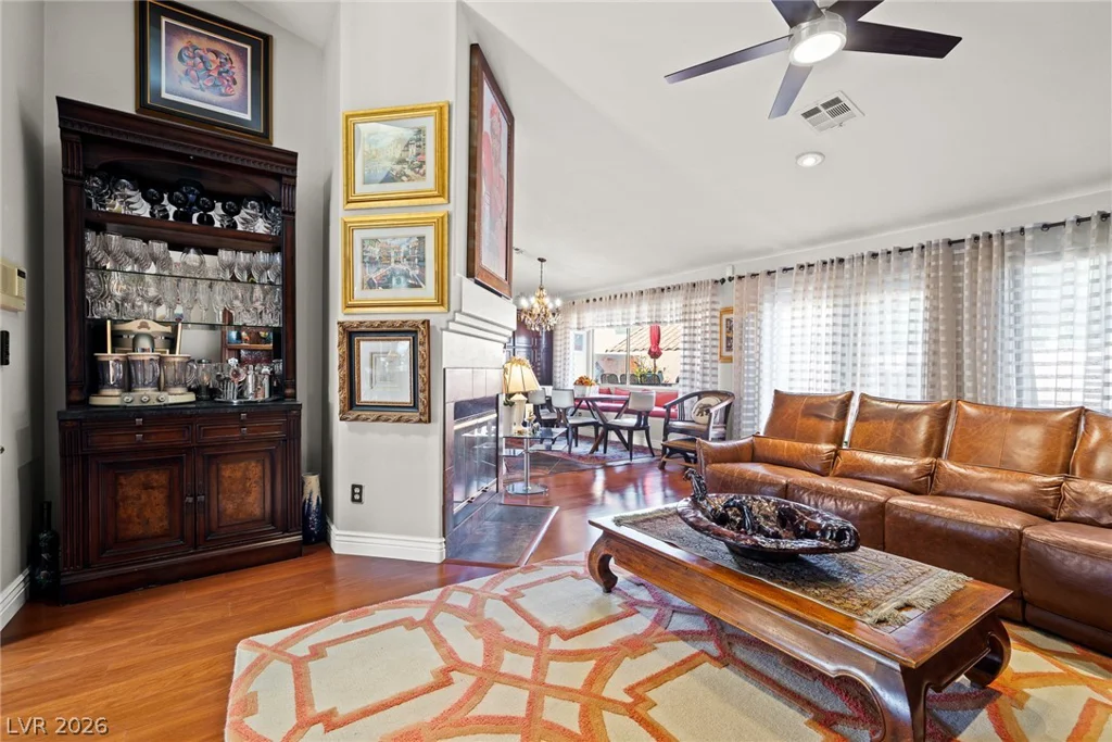2524 Sunset Beach, Las Vegas, NV 89128