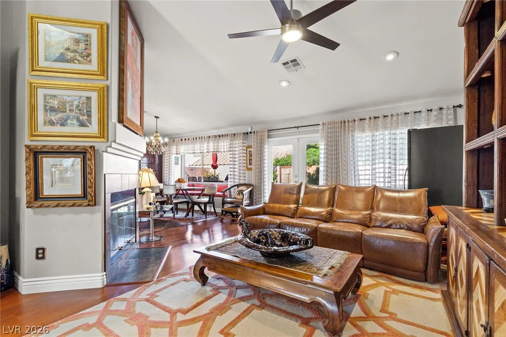2524 Sunset Beach, Las Vegas, NV 89128