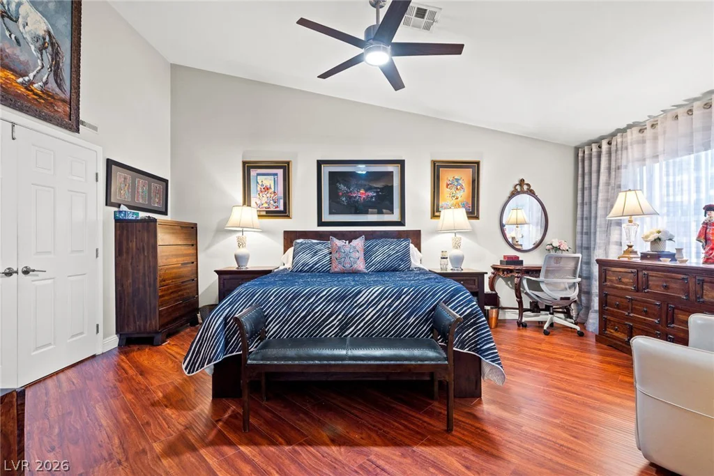 2524 Sunset Beach, Las Vegas, NV 89128
