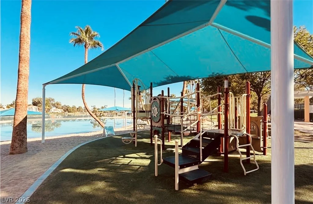 2524 Sunset Beach, Las Vegas, NV 89128