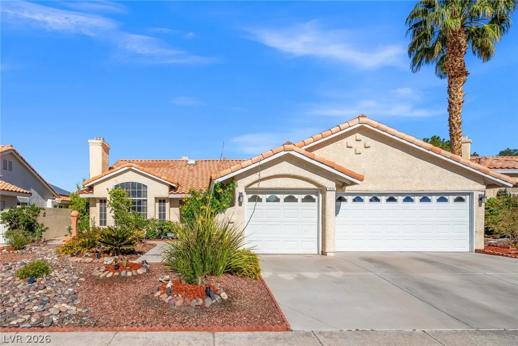 2524 Sunset Beach, Las Vegas, NV 89128