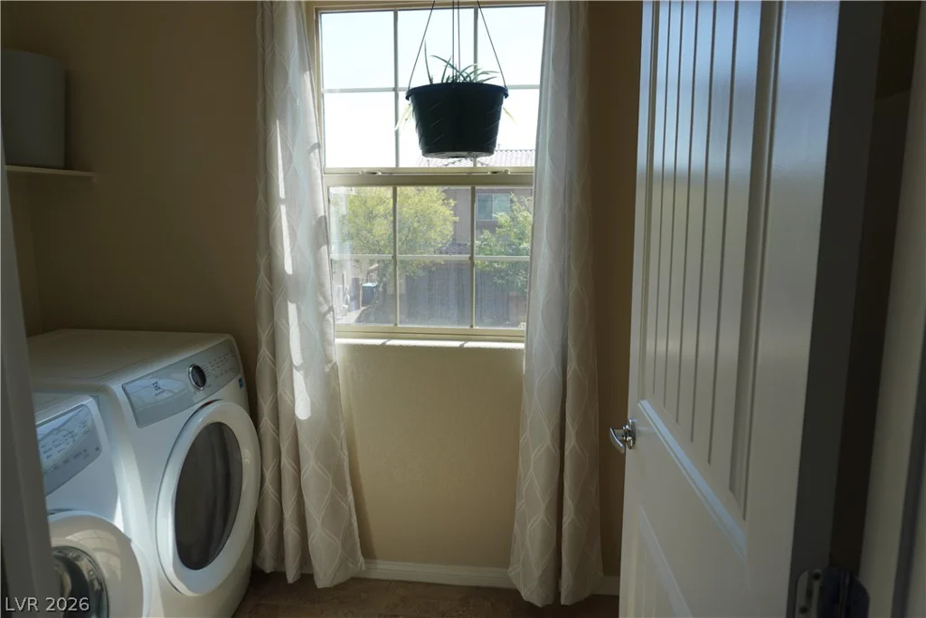 9253 Romance Diamond, Las Vegas, NV 89178