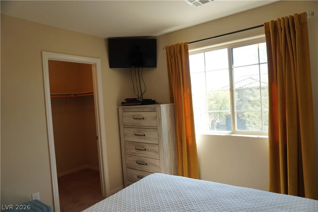 9253 Romance Diamond, Las Vegas, NV 89178