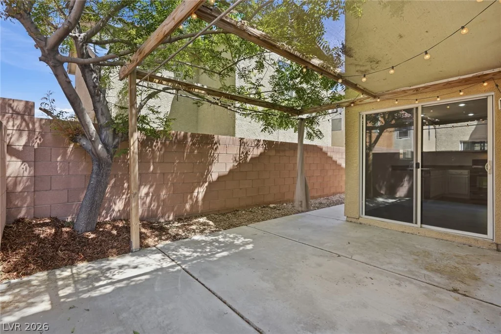 80 Lockheed, Las Vegas, NV 89183