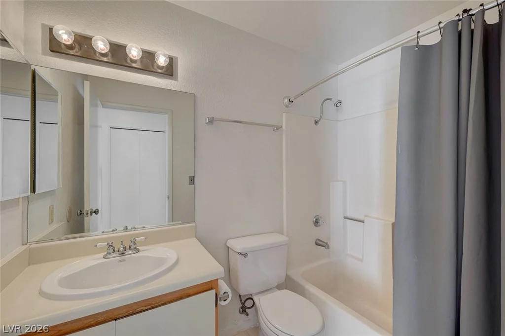 3150 Soft Breezes, Las Vegas, NV 89128