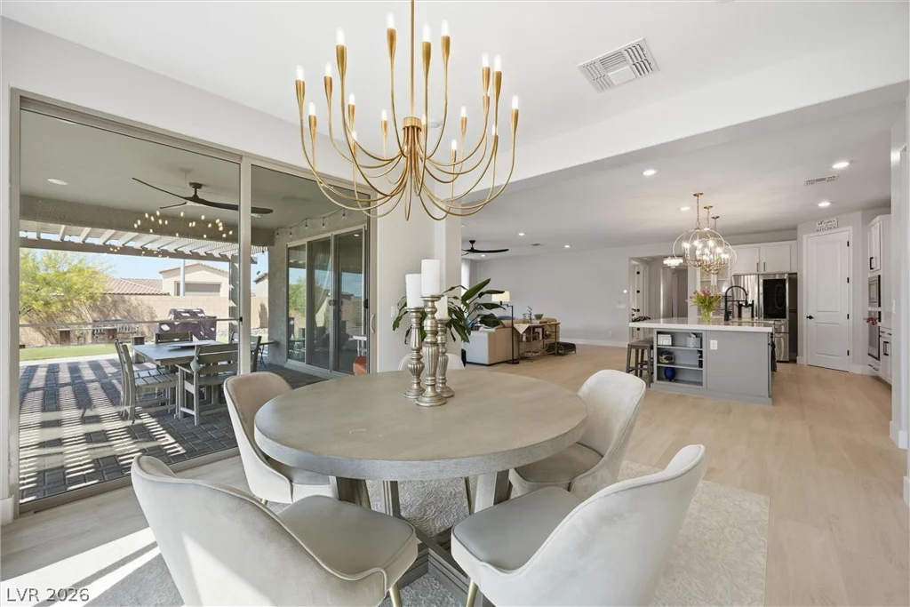 696 Vertical, Mesquite, NV 89034