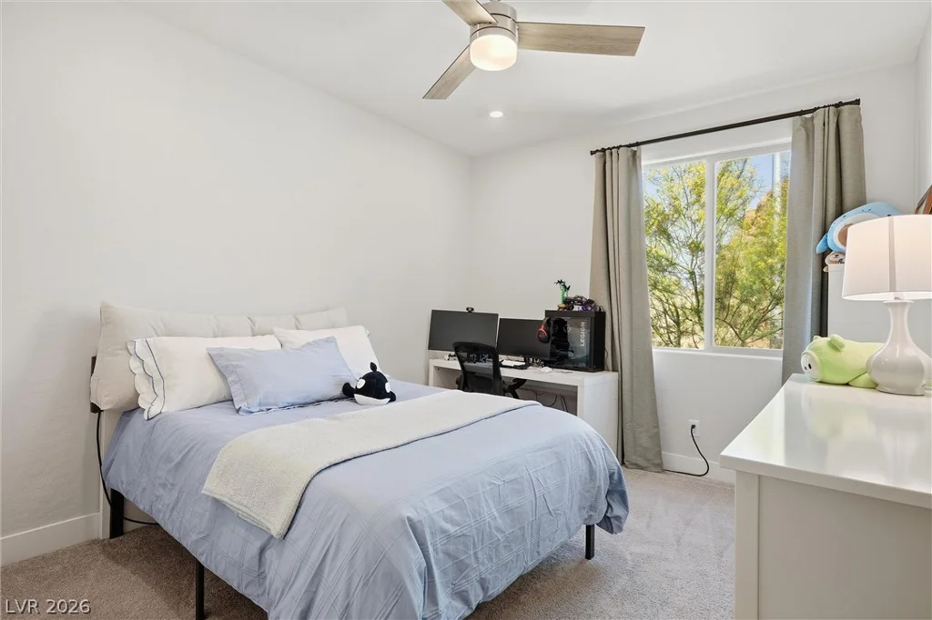696 Vertical, Mesquite, NV 89034