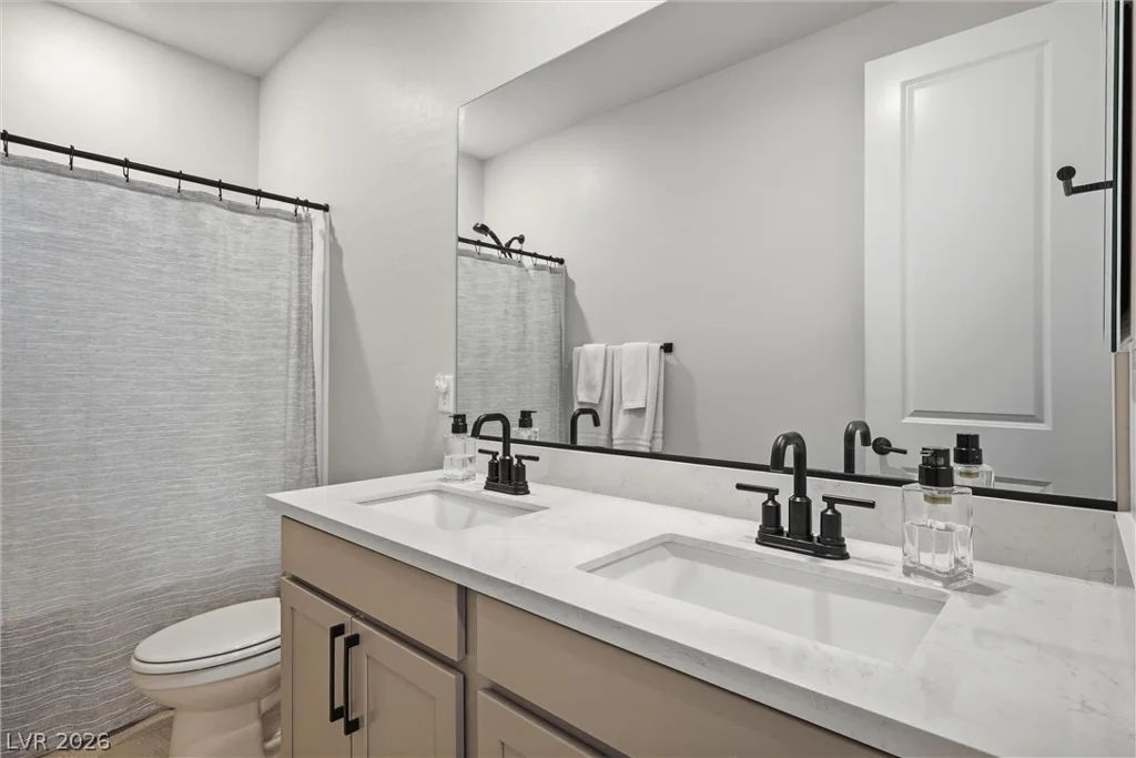 696 Vertical, Mesquite, NV 89034