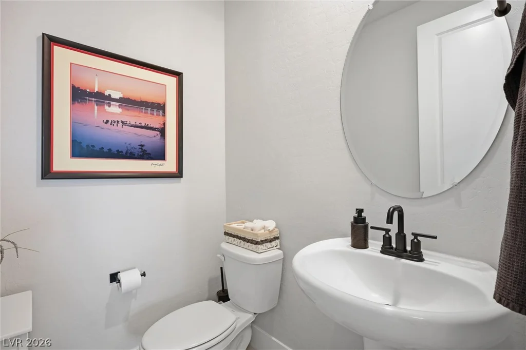 696 Vertical, Mesquite, NV 89034