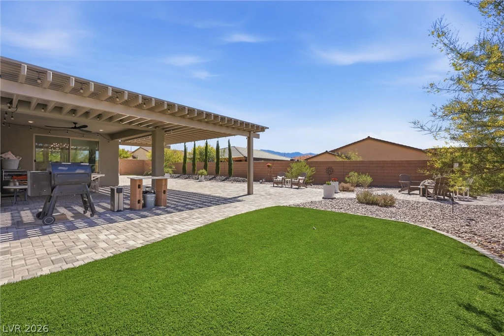 696 Vertical, Mesquite, NV 89034