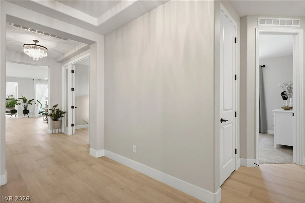 696 Vertical, Mesquite, NV 89034