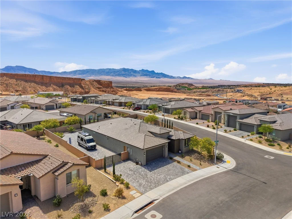 696 Vertical, Mesquite, NV 89034