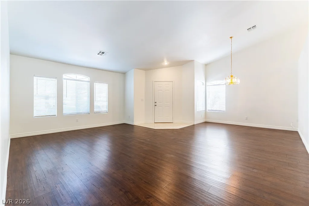 3682 Chicopee, Las Vegas, NV 89147