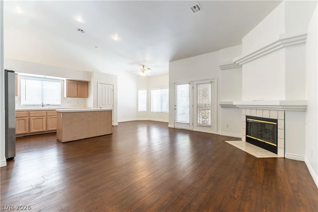 3682 Chicopee, Las Vegas, NV 89147