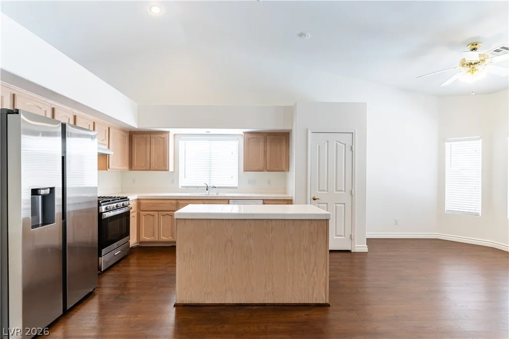 3682 Chicopee, Las Vegas, NV 89147