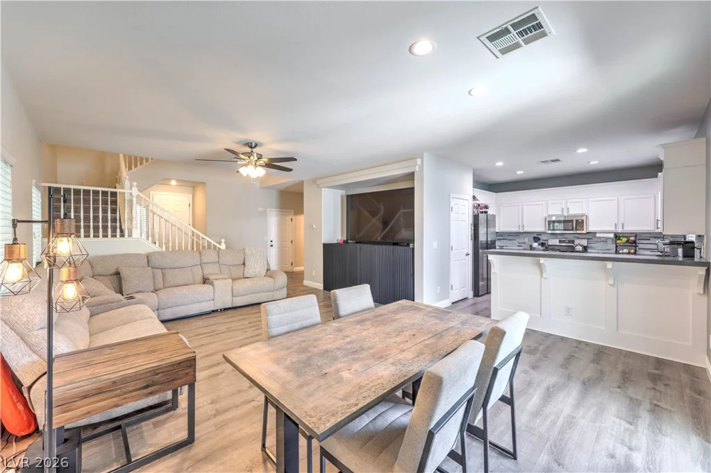 9016 Cloudy Mountain, Las Vegas, NV 89178