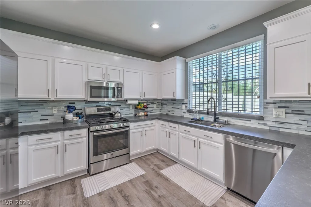 9016 Cloudy Mountain, Las Vegas, NV 89178